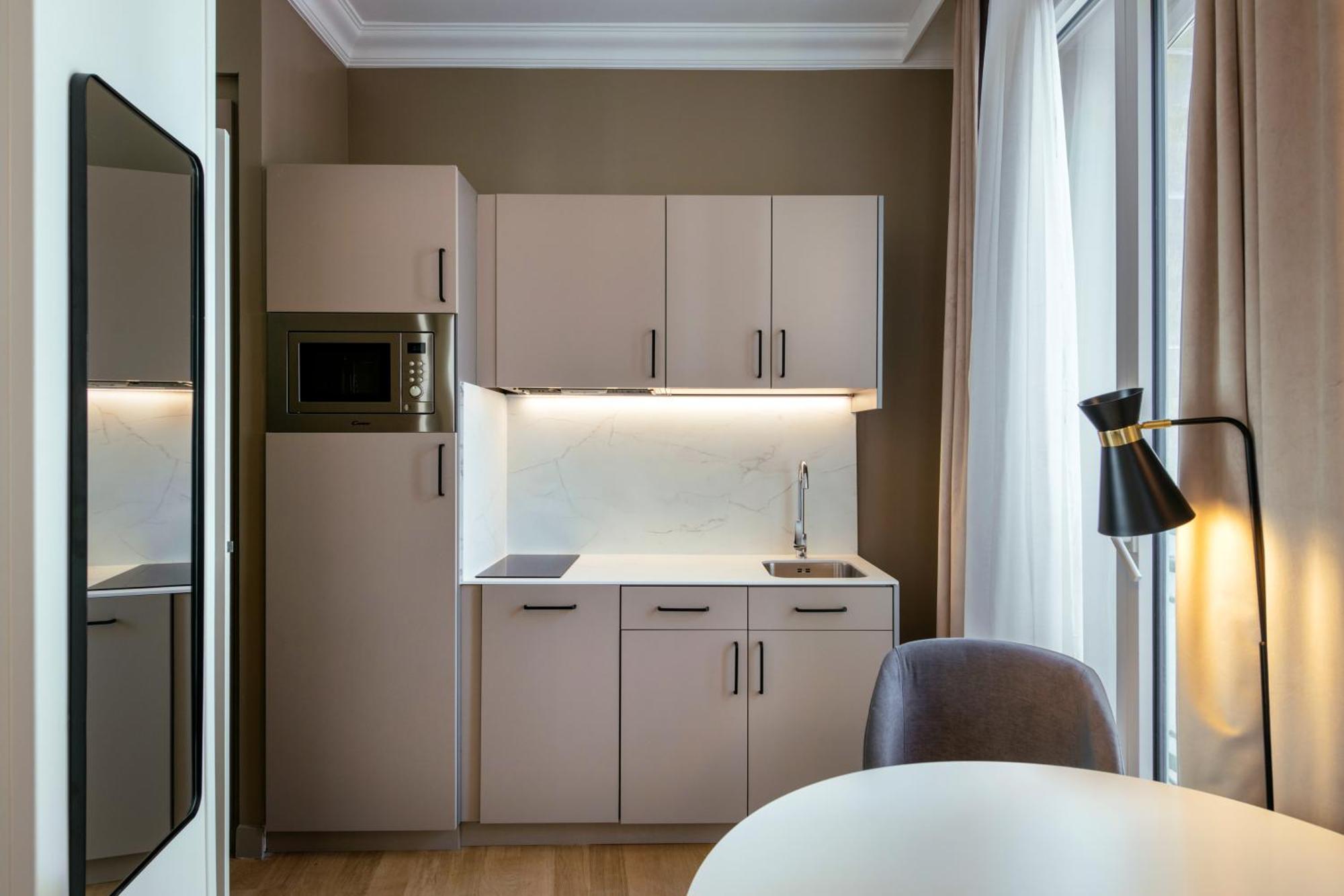 Aparthotel Adagio Paris Opera Pokoj fotografie